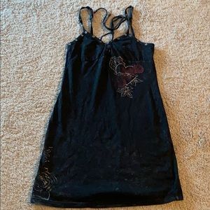 Guess tank with gems